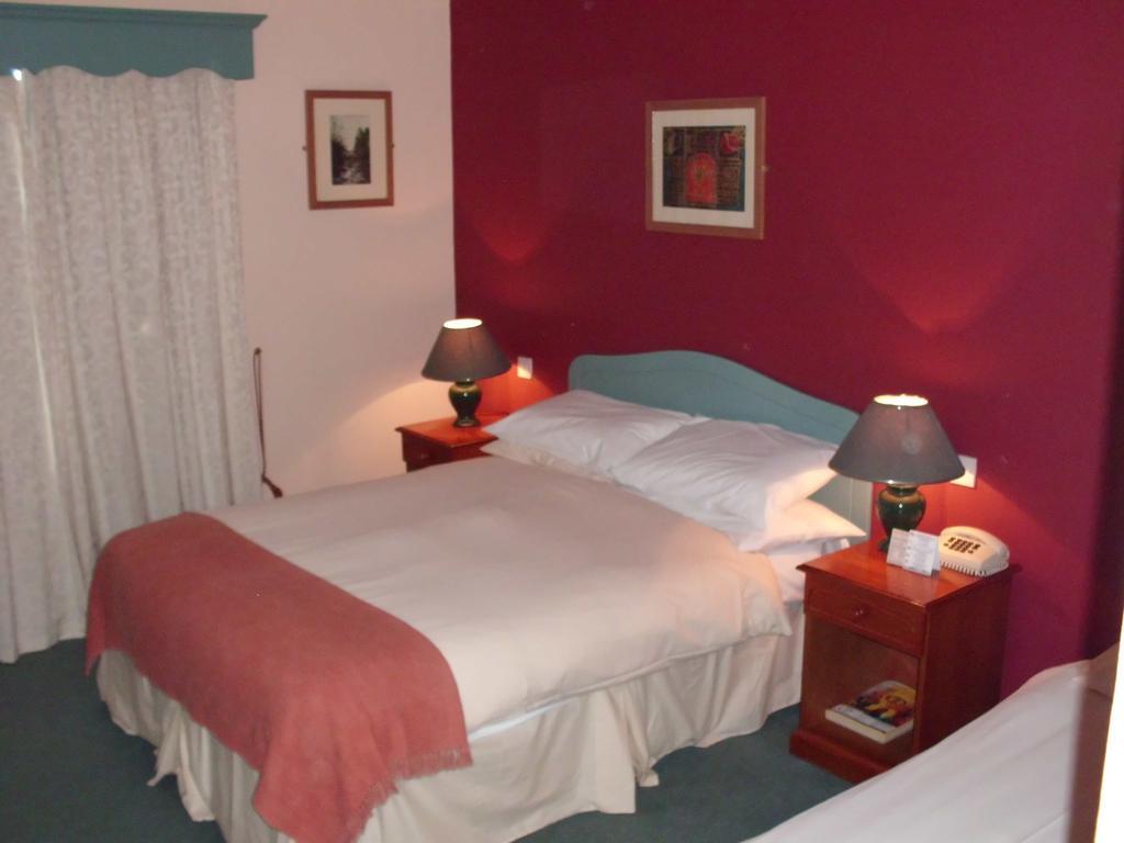 Tralee Central Hotel الغرفة الصورة
